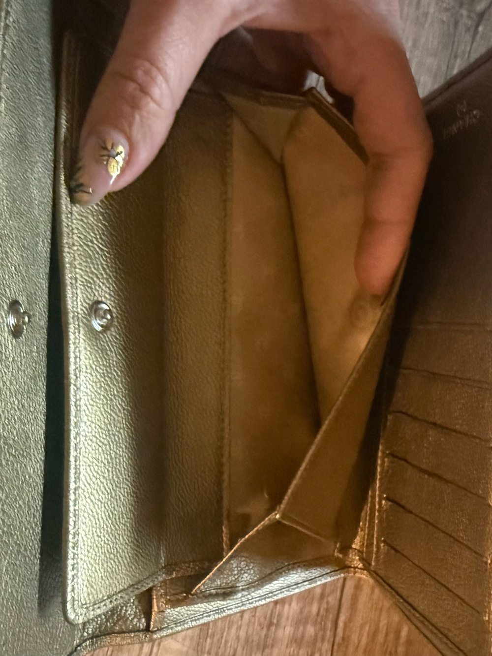 ✨ Vintage Chanel Long Wallet / Organizer - Picture 4 of 6